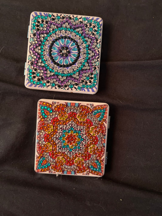 Pocket mirror